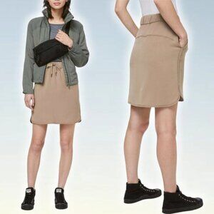 LULULEMON On The Fly Skirt Woven Sz 4 Frontier